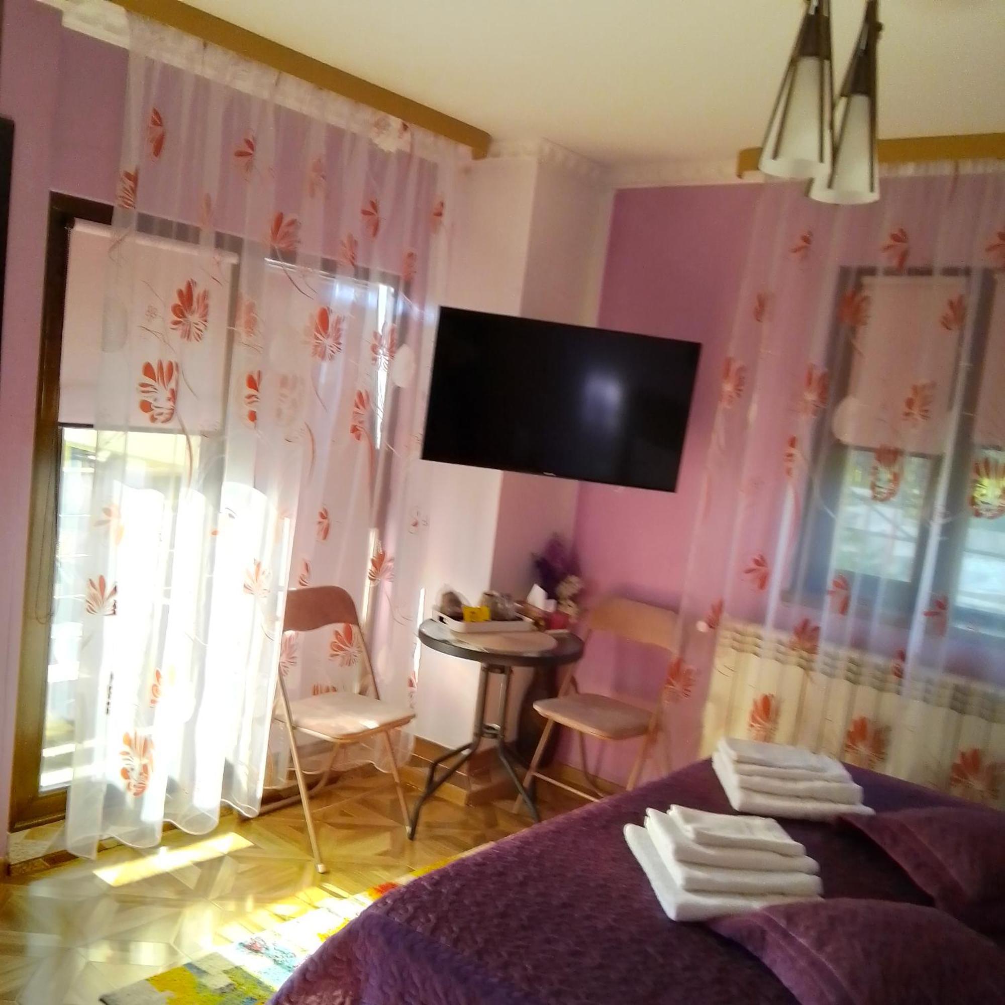 Casa Nicolas Buşteni Εξωτερικό φωτογραφία